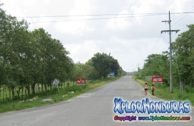 Entrada a Tornabe Tela Honduras