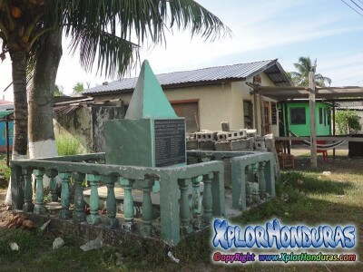 Masacre de los Garifunas de San Juan Monumento