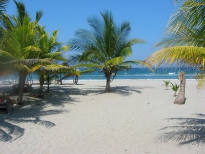 Playas de Tornabe Tela Honduras