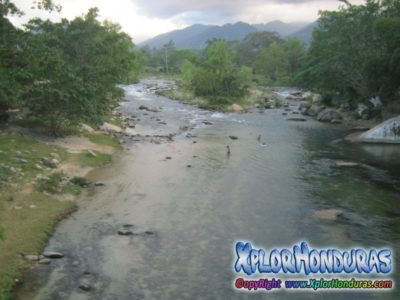 Rios entre La Ceiba y San Pedro Sula Rio San Juan San Juan Pueblo